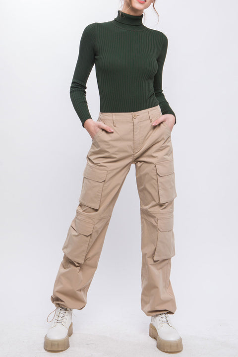 Y2K Cargo Pants With Button Closure And Side Pockets