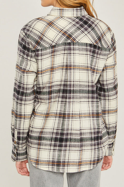 Classic Flannel Plaid Button-Front Shirt
