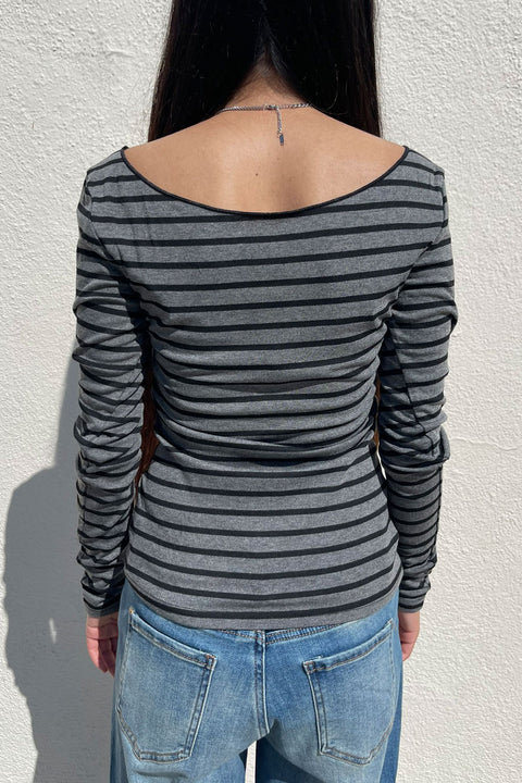 Grunge Look Off-The-Shoulder Long Sleeve Striped Top