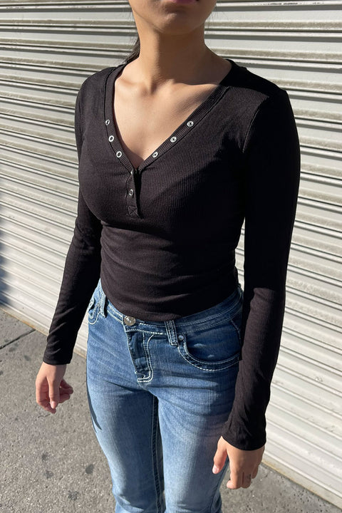 Basic V-Neck Long Sleeve Snap Button Top