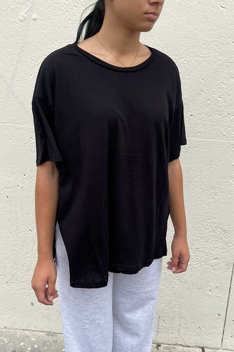 Basic Oversized Round Neck Drop Shoulder Short Sleeve T-Shirt with Side Slit