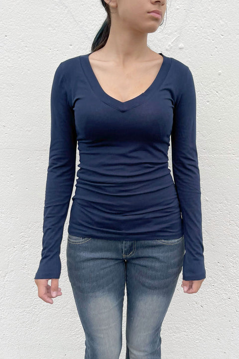 Basic V-Neck Long Sleeve Top