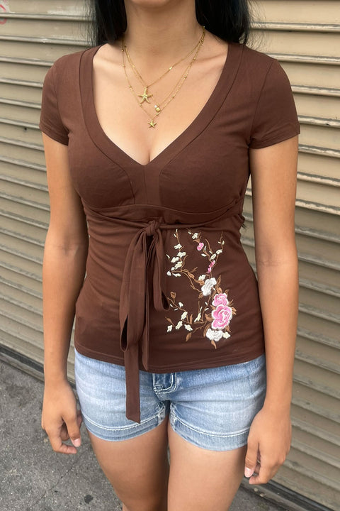 2000s Retro V-Neck Short Sleeve Top with Embroidered Floral Detail and Tie Front