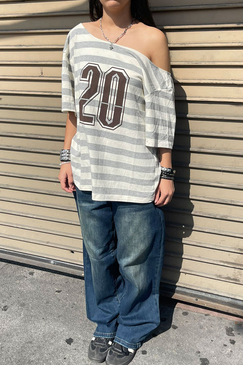 2000s Asymmetrical Off-The-Shoulder Striped Varsity Short Sleeve Oversized T-Shirt