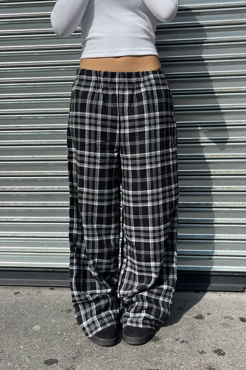Basic Yarn-Dyed Plaid Flannel Pajama Pants with Side Pockets