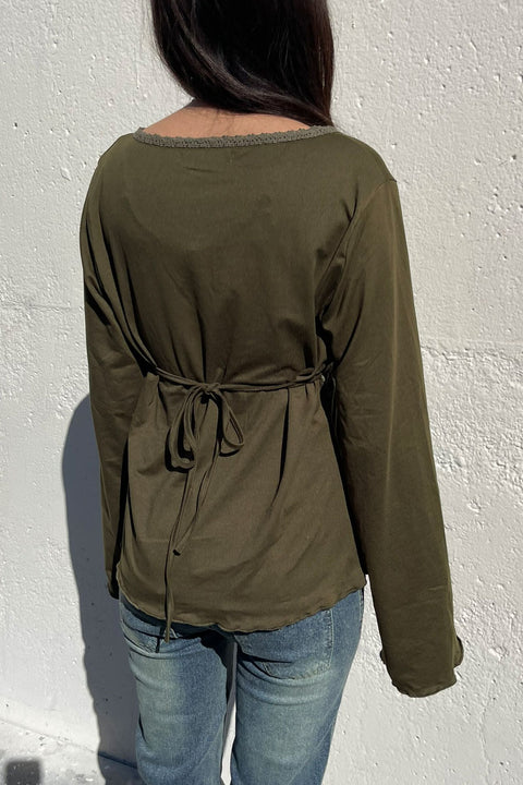 2000s Embroidered Patch Detail Bell Long Sleeve Baby Doll Top