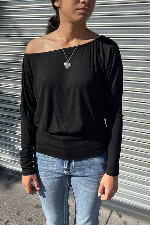 2000s Off-The-Shoulder Dolman Long Sleeve Top