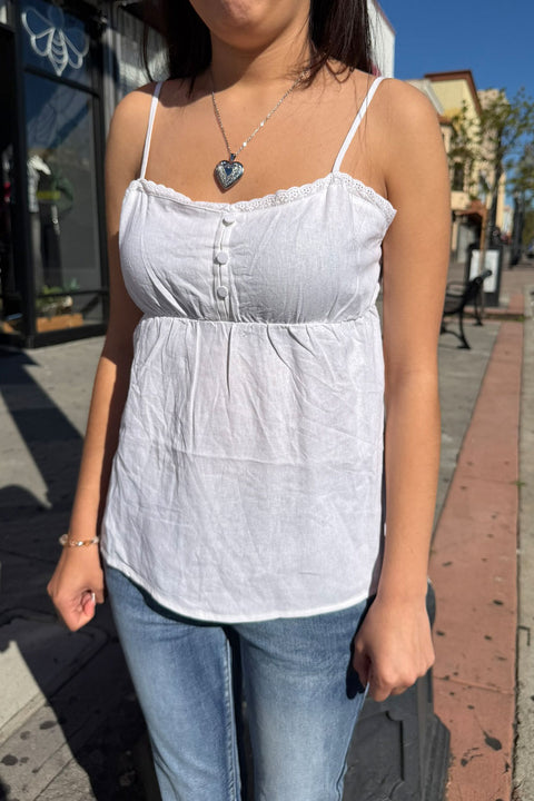 Linen-Blend Ruffled Edge Button-Decorated Cami Flowy Top