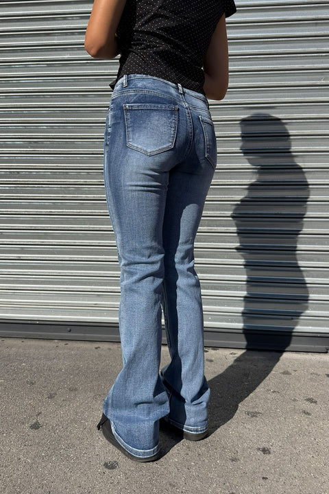 WAXJEAN Potassium Wash Low-Rise Bootcut Jean with Great Stretch