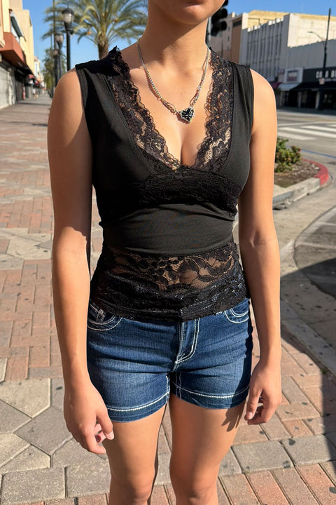 Romantic Goth Lace Block V-Neck Sleeveless Top