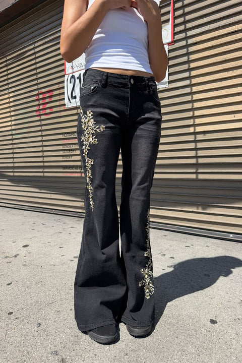 Y2K 2000s Low-Rise Floral Embroidered Black Wash Flare Boot Cut Jean with Good Stretch