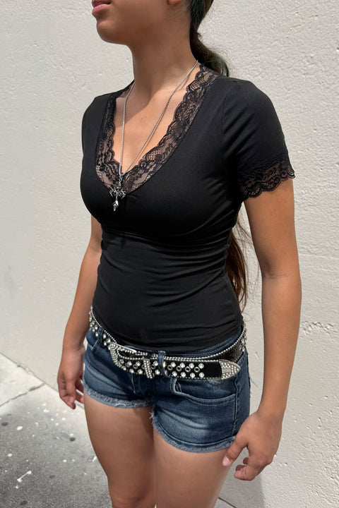 Y2K Lace Trimmed V-Neck Short Sleeve Knit Top
