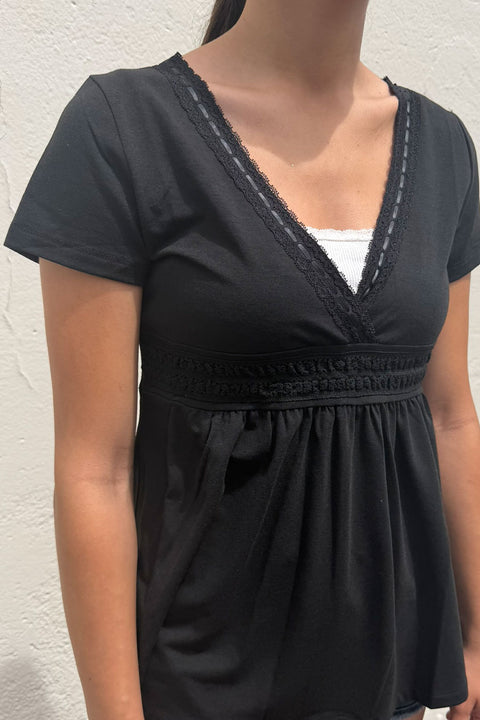 2000s Romantic Gothic Style V-Neck Surplice Baby Doll Short Sleeve Top with Ribbon Stitch Detail