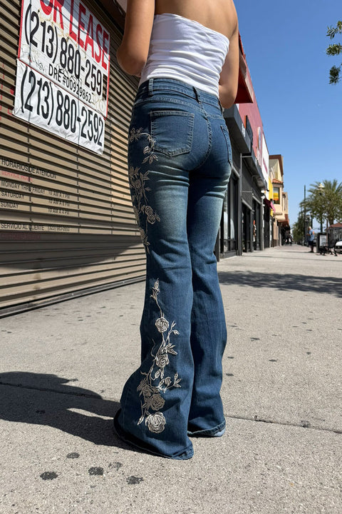 Y2K 2000s Mid-Rise Floral Pattern Embroidered Medium Wash Flare Boot Cut Jean with Good Stretch