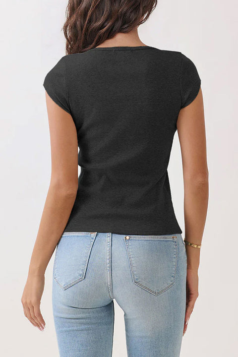 2000s Basic Short Sleeve Scalloped Edge Ribbed Henley Top