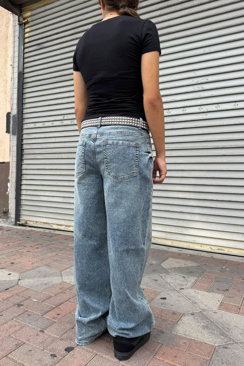 WAXJEAN Mid Rise Antique Wash Straight Leg Baggy Jean with Good Stretch