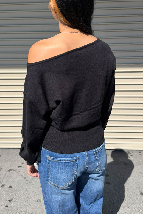 Effortlessly Chic Off-The-Shoulder Dolman Sleeve Sweater