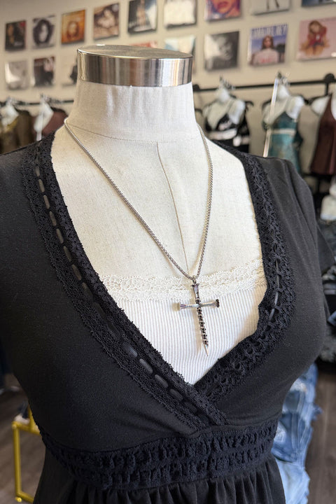 Y2K 2000s Gothic Rhinestone Skull Cross Pendant Necklace